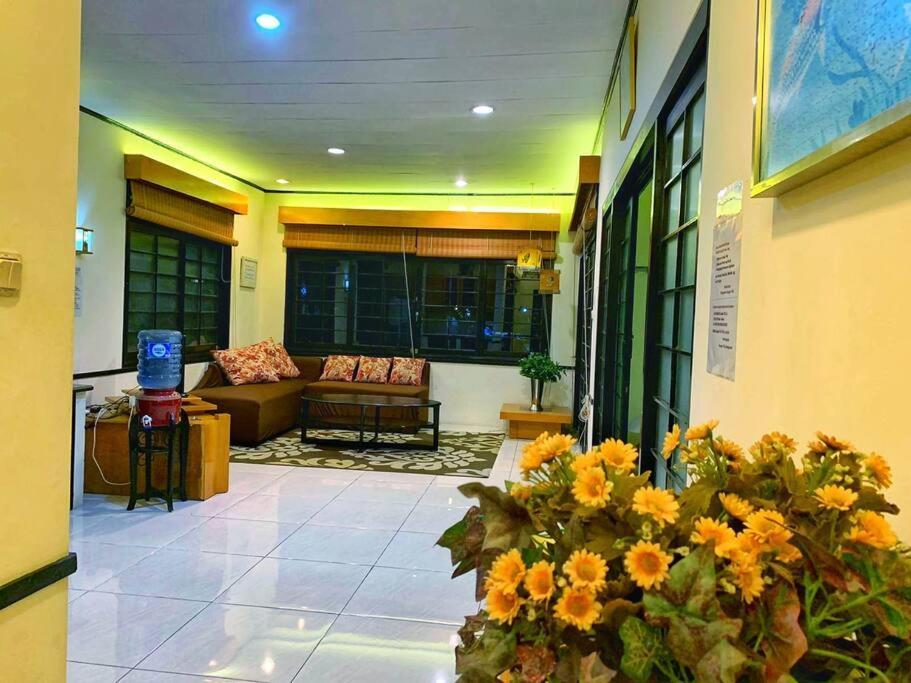 Designer Villa Osaka Puncak Exterior photo